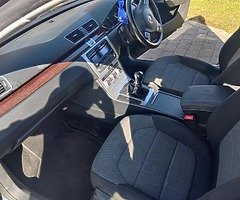Volkswagen Passat - Image 9/10