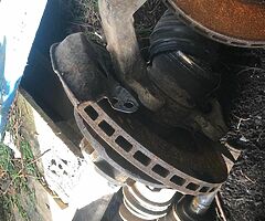 Mitsubishi pajero mk2 hubs