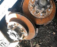 Mitsubishi pajero mk2 hubs