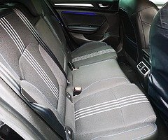 Renault Megane 1.6 GT NAV TCE 205 EDC 2017(172) - Image 4/5