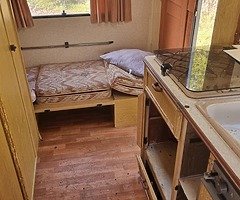 3 Berth Caravan - Image 8/9
