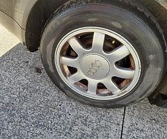 2004 AUDI A4 DIESEL - Image 5/6