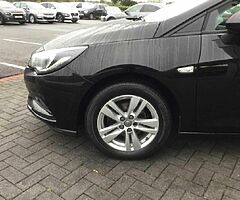 2019 2019 OPEL ASTRA DESIGN 1.6 CDTI ECOFLEX FIVE DOOR HATCH OR 354 P/M  ASTRA - Image 4/10
