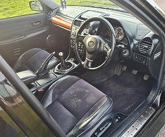 LEXUS IS200 - Image 7/10