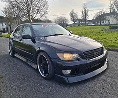 LEXUS IS200 - Image 10/10