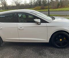 Seat Leon FR 2.0 TDI 150 - Image 4/10