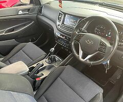 2016 Hyundai Tucson - Image 8/10
