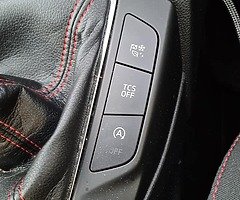 Ford Focus 1.0 125 ST-LINE - Image 4/10