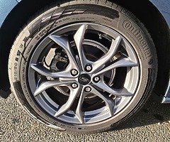 Ford Focus 1.0 125 ST-LINE - Image 7/10