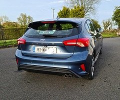 Ford Focus 1.0 125 ST-LINE - Image 9/10