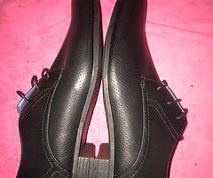Brand new shoes  size 11