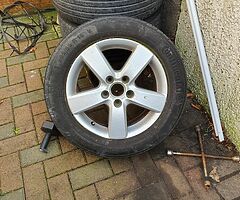 Vw 16 golf Alloy wheels