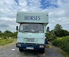 1988 Mercedes 1314 horsebox -manual transmission