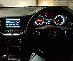 Opel Astra 2016 1.6cdti - Image 4/5