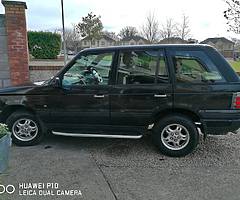 Range rover crew cab