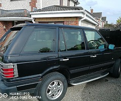 Range rover crew cab
