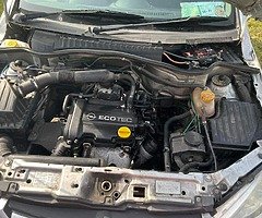 Opel corsa 2006 - Image 6/9