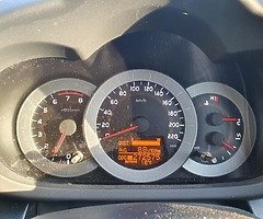 Toyota rav4 - Image 7/10