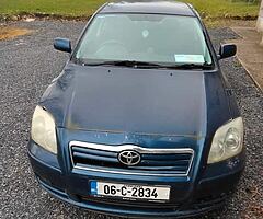 Avensis for sale