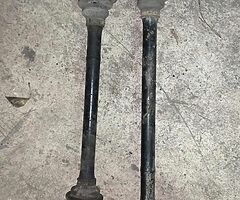 ♦️BMW 320D Diff & Shafts♦️