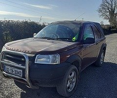 Land lover for sale, only for parts...still driving