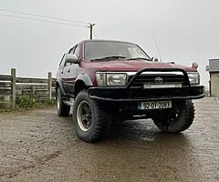 Toyota hilux surf