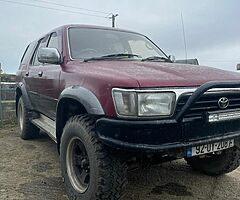 Toyota hilux surf