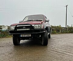 Toyota hilux surf