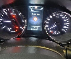 172 Nissan Qashqai Manual 1.5 diesel - Image 6/10