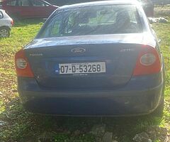 Ford Focus 1.6 petrol for breaking - Image 3/5