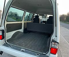 Mitsubishi Delica - Image 8/9