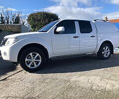 Nissan Navarro 2.5 CrewCab  White passed DOE - Image 4/10