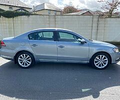 Wolkswagen Passat Highline 1.6Tdi - Image 4/10