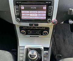 Wolkswagen Passat Highline 1.6Tdi - Image 8/10