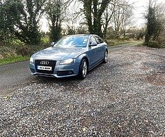 AUDI A4 B8