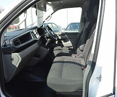 2020 Volkswagen Transporter - Image 7/9