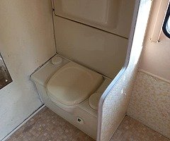 2 berth caravan - Image 6/10