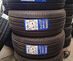 235/45/18 98W XL Landsail