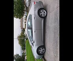 09 tayota avensis