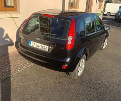 2007 Ford  Fiesta