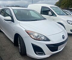 2010 MAZDA 3  SPORT 2.2 DIESEL FOR BREAKING!