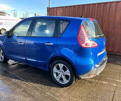 2011 Renault  Scenic 1.5 Diesel Automatic For Breaking!