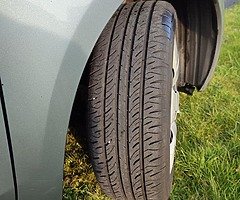 Toyota yaris 2006