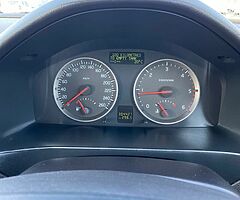 Volvo S40 1.6 diesel - Image 10/10