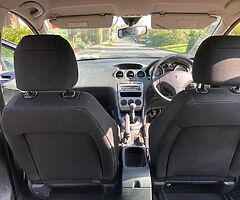 Manual Peugeot 308
Cheap