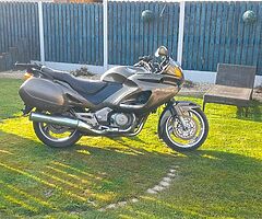 Honda Deauville 650