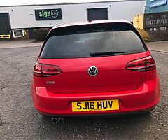 2016 Volkswagen Golf - Image 3/10