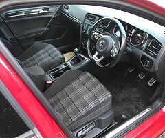 2016 Volkswagen Golf - Image 8/10