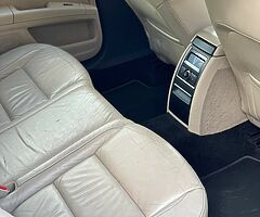 Skoda Superb 2012 2.0 Diesel - Image 8/10