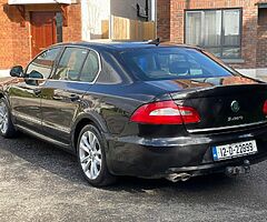 Skoda Superb 2012 2.0 Diesel - Image 10/10